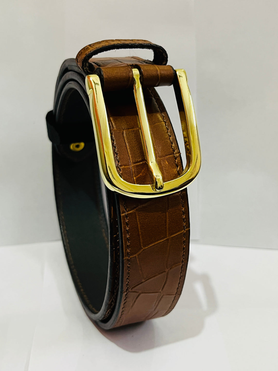 Snake Shaded Flat Leather Belt with golden buckle In 32 Mm