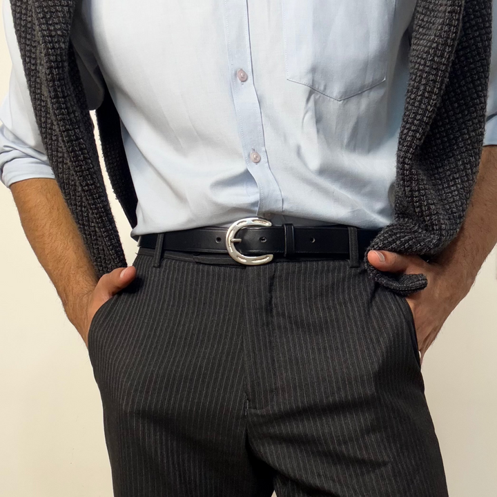 The Saddlers Belt – Premium Black Leather Belt with Horse-Shoe Silver Buckle (30mm)